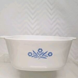 VTG 1960's CorningWare Pyroceram Blue Cornflower Casserole P-2 1/2-B Bakeware